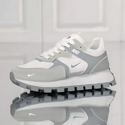 Nike - Turnschuhe