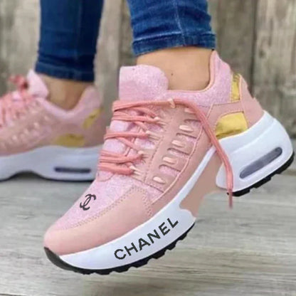 Chanel - Wasserdichte Sneakers 2025