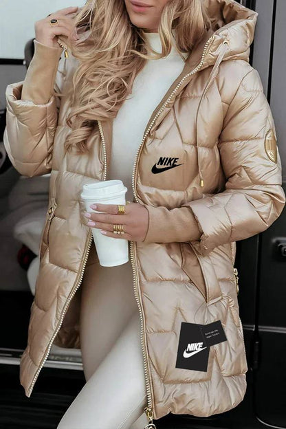 Nike| Damenjacke mit Pelz 25